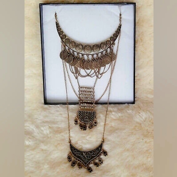 Indian brass intricate coin statement necklace - Picture 1 of 3